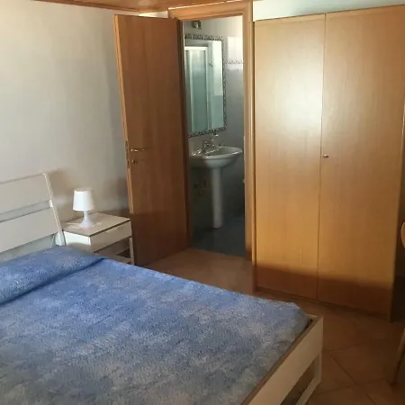 Casa Elena * בלאנו